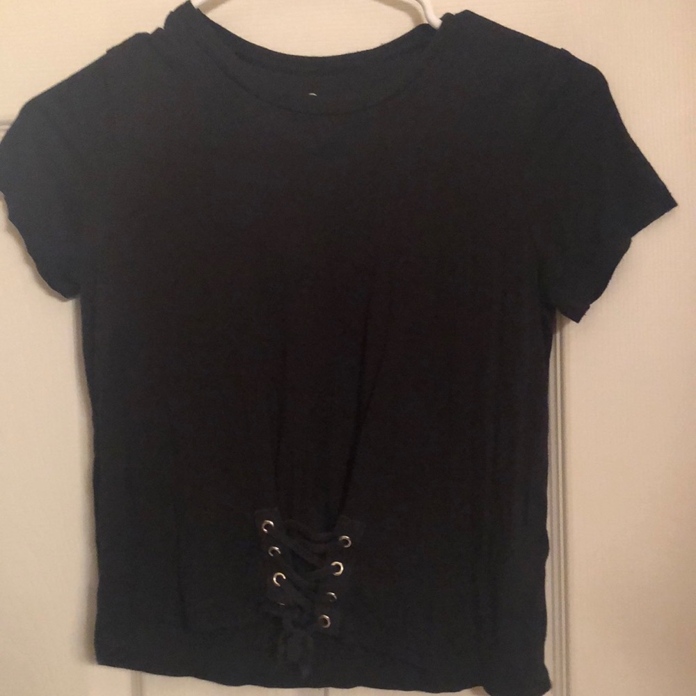 art class by target criss crossed tee